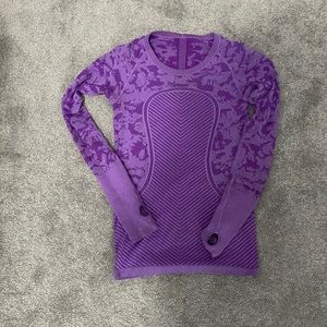 Lululemon long sleeve swiftly